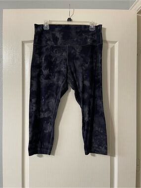 Lululemon Align Crop size 14